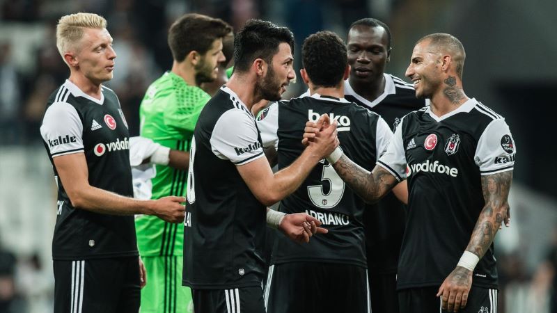 Nhận định soi kèo Twente vs Besiktas lúc 03h00 ngày 31/01/2025